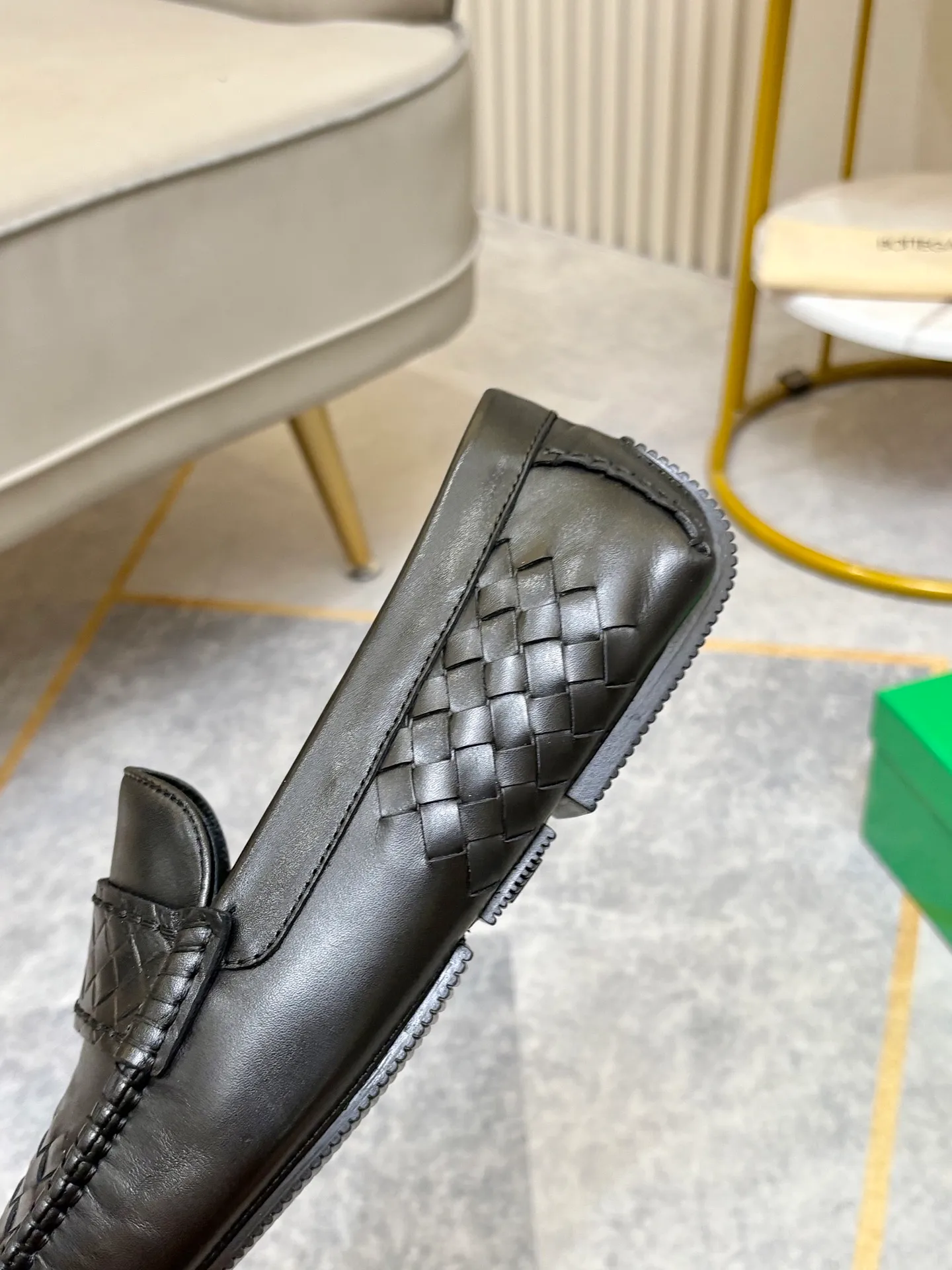 P420💰 (Niu Li + Niu Pad) [BV] The latest hot style‼ ️Casual men's shoes, uppers imported first-layer cowhide ➕Full imported cowhide lining✔️Exquisite workmanship, excellent foot feel, special rubber soles✔️, cool and fashionable, the latest fashion, fashionable outsole, hurry up.  Code number: 38-44 (can be customized to 37.45, non-refundable)